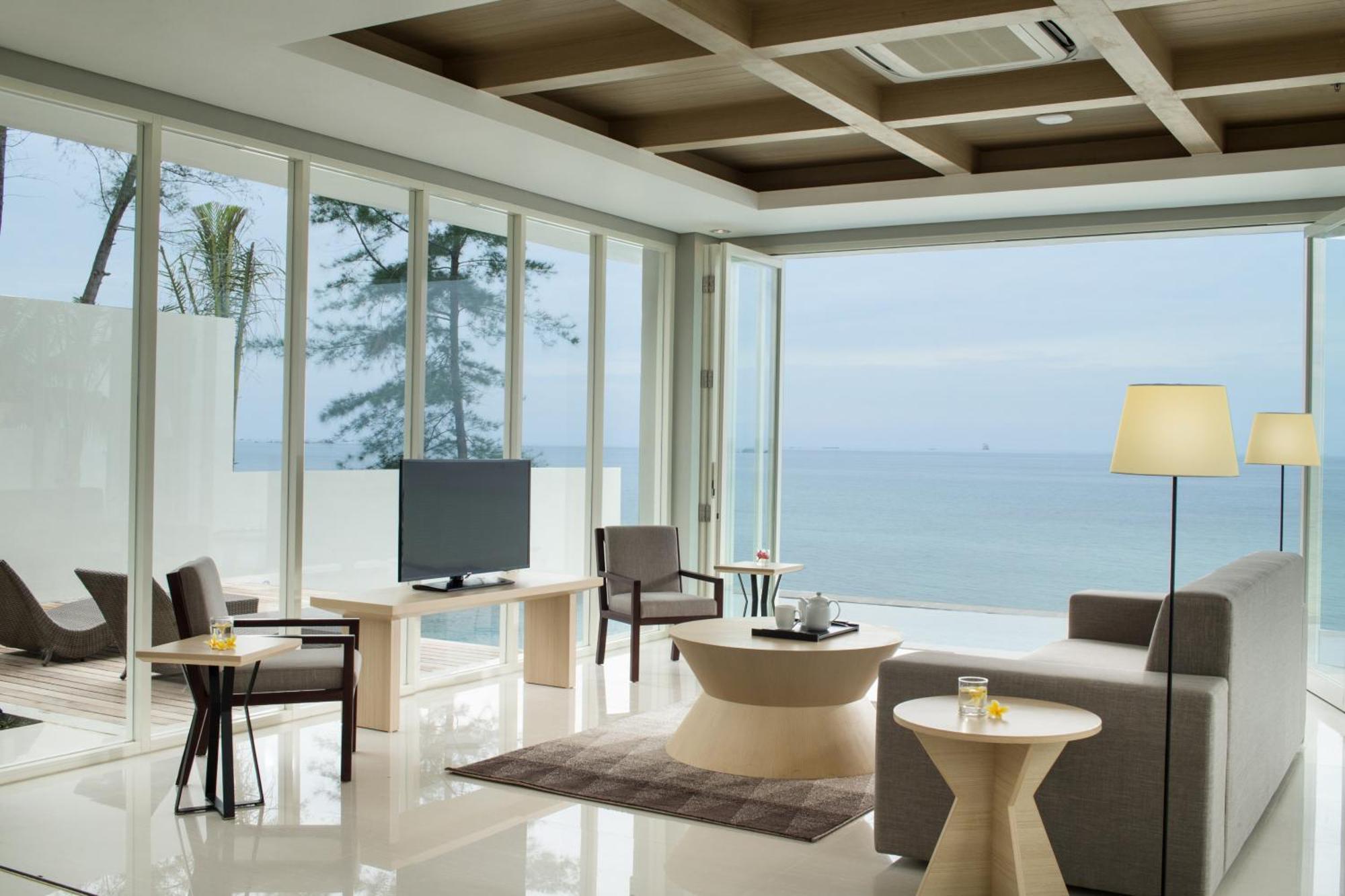 Hotel Santika Premiere Beach Resort Belitung Sijuk Bagian luar foto